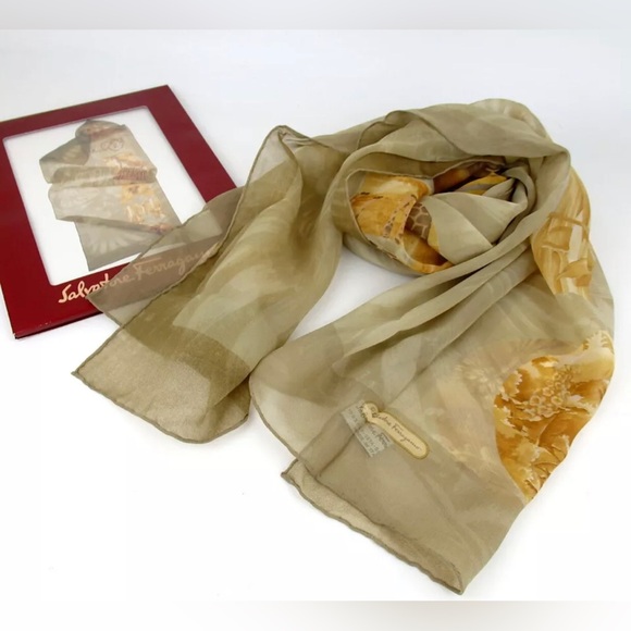 Salvatore Ferragamo Animal Print Silk Scarf- 61”x16.5” 🐆🔥 - Picture 3 of 17